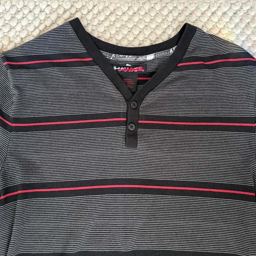 Tony Hawk Black and Red Striped Short Sleeve Henley Tee Shirt T-Shirt - Picture 2 of 5